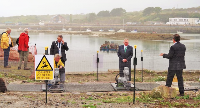 02 - Well, three out of four.... — with Nick Farrar, John Pollard and Gary Cartmell 